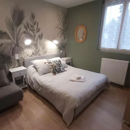 La Renaissance فندق