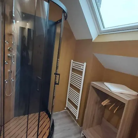 La Renaissance فندق