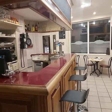 La Renaissance فندق Condé-sur-Noireau