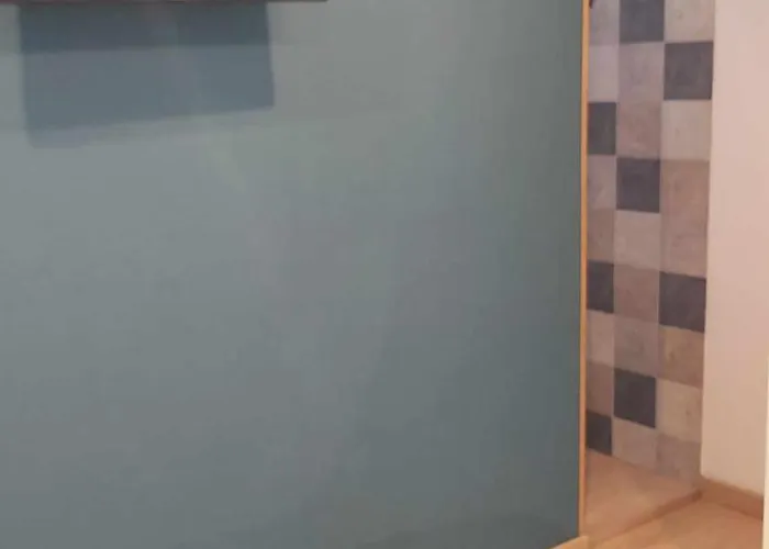 La Renaissance Hotel *