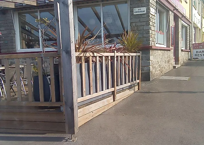 La Renaissance * Conde-sur-Noireau