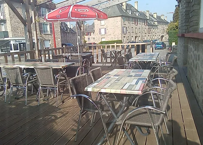 La Renaissance * Conde-sur-Noireau