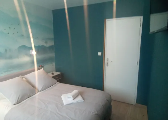 Hotel La Renaissance Conde-sur-Noireau